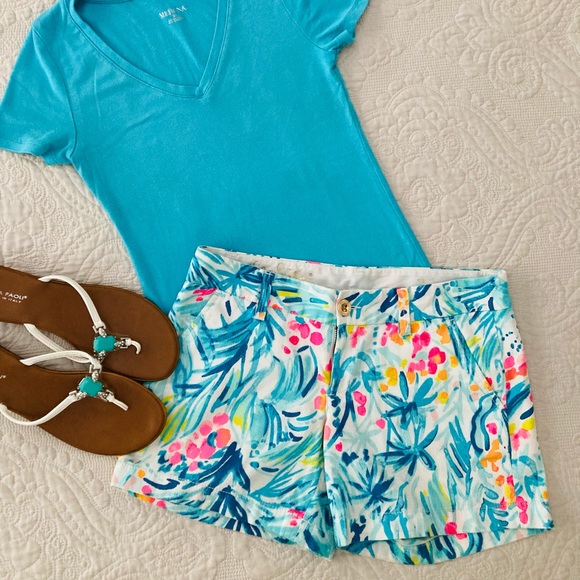 Lilly Pulitzer Callahan Shorts - Picture 8 of 8